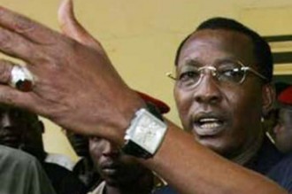 Tchad : Idriss Déby accusé de collecter des handicapés pour «salir Hissène Habré»